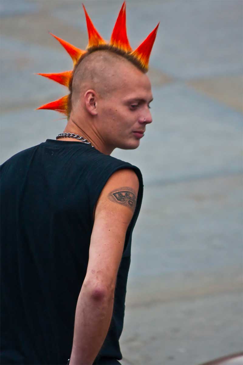 Spiky mohawk hairstyles