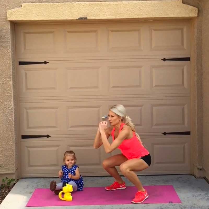 Fitness Moms to follow on Instagram: Alexa Jean Brown