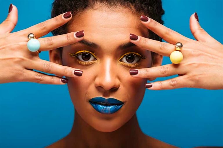 Best Eyeshadow Colors For Dark Skin Stylebeans